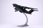 Xi’an Y-20 Kunpeng Heavy Strategic Transport Aircraft 1:100 Model - Image 13