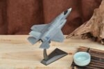 Lockheed Martin F-35B Lightning II STOVL Stealth Fighter 1:72 Model - Image 9
