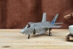 Lockheed Martin F-35B Lightning II STOVL Stealth Fighter 1:72 Model - Image 2
