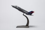 Lockheed Martin F-35A Lightning II 5th-Generation Stealth Fighter 1:72 Model - Image 7