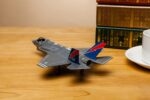 Lockheed Martin F-35A Lightning II 5th-Generation Stealth Fighter 1:72 Model - Image 11