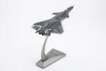 Chengdu J-20 Mighty Dragon 5th-Generation Stealth Fighter 1:144 Model - Image 9