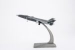 Chengdu J-20 Mighty Dragon 5th-Generation Stealth Fighter 1:144 Model - Image 10