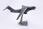 Xi'an Y-20 Kunpeng Heavy Transport Aircraft 1:88 Model - Image 7