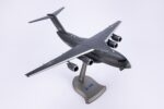 Xi'an Y-20 Kunpeng Heavy Transport Aircraft 1:88 Model - Image 8