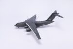 Xi'an Y-20 Kunpeng Heavy Transport Aircraft 1:88 Model - Image 9