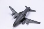 Xi'an Y-20 Kunpeng Heavy Transport Aircraft 1:88 Model - Image 11