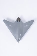 Chengdu GJ-11 Stealth Unmanned Combat Aerial Vehicle 1:48 Model - Image 4