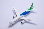 COMAC C919 Narrow-Body Passenger Jet 1:100 Model - Image 12