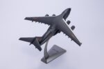 Xi’an Y-20 Kunpeng Heavy Transport Aircraft 1:144 Model - Image 2