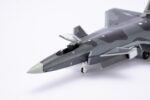 Chengdu J-20 Mighty Dragon 5th-Generation Stealth Fighter 1:100 Model - Image 13
