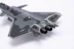 Chengdu J-20 Mighty Dragon 5th-Generation Stealth Fighter 1:100 Model - Image 3