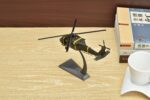 Sikorsky UH-60 Medevac Rescue Helicopter Model 1:72 Scale - Image 6