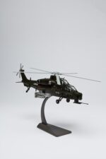 Changhe Z-10 Fierce Thunderbolt Attack Helicopter 1:38 Scale Model - Image 9