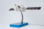 Shenzhou 12 Crewed Spacecraft Chinese Space Mission 1:50 Scale Model - Image 4