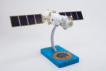 Shenzhou 12 Crewed Spacecraft Chinese Space Mission 1:50 Scale Model - Image 6