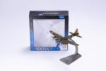 Boeing B-17 Flying Fortress WWII Bomber Model 1:200 Scale - Image 15