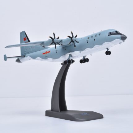 Y-9 transport aircraft model
