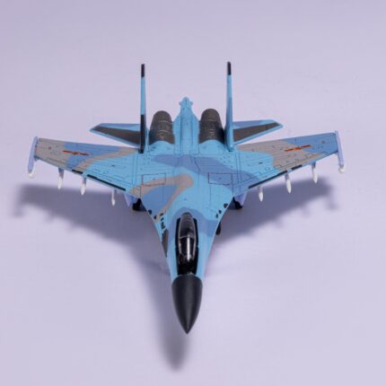Su-35 fighter jet model